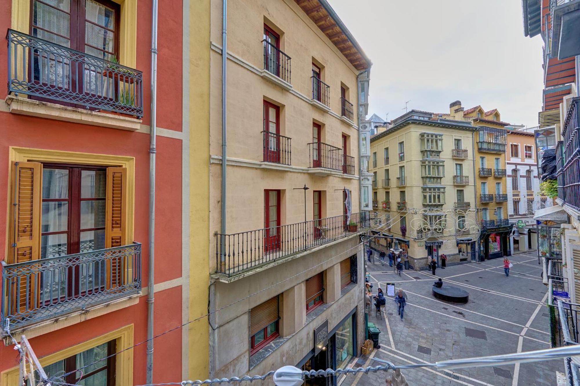 Heart Of Pamplona Apartments IV By Clabao Eksteriør billede
